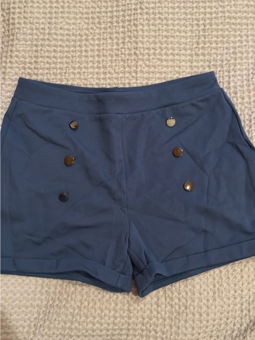HALARA Navy Blue Double-Breasted Shorts